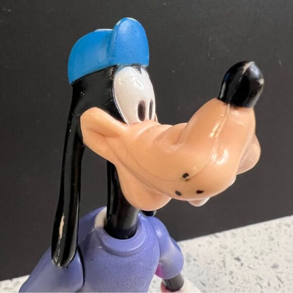Vintage 1989 ARCO DISNEY Skateboarder Goofy Fully Poseable Figure Baseball Hat - Picture 6 of 10